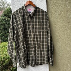 Wrangler Wrinkle Resist Olive Checkered Shirt